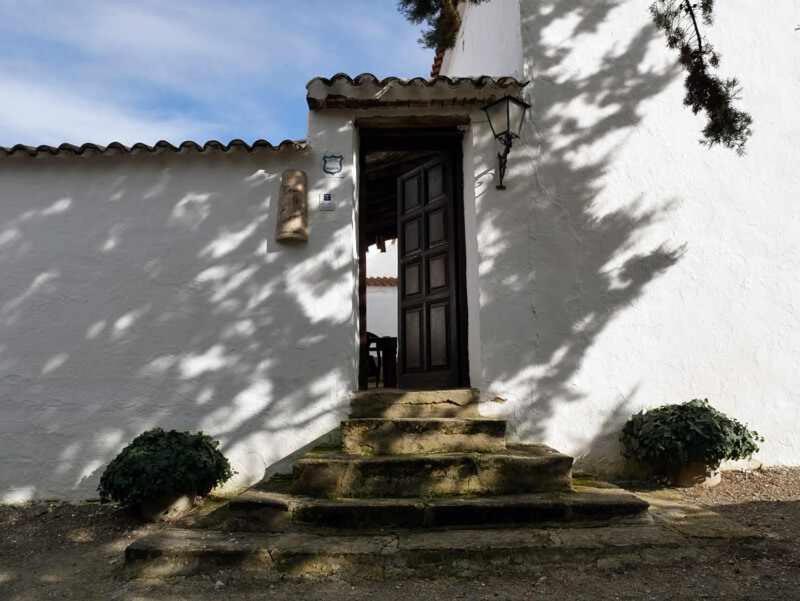 Cortijo La Gineta Guest House Alcala La Real Bagian luar foto